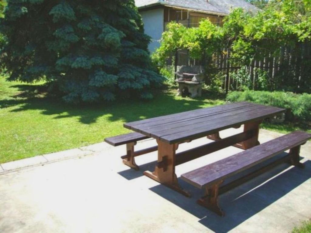 Gyöngyvirág Vendégház Balatonboglár Quarto foto