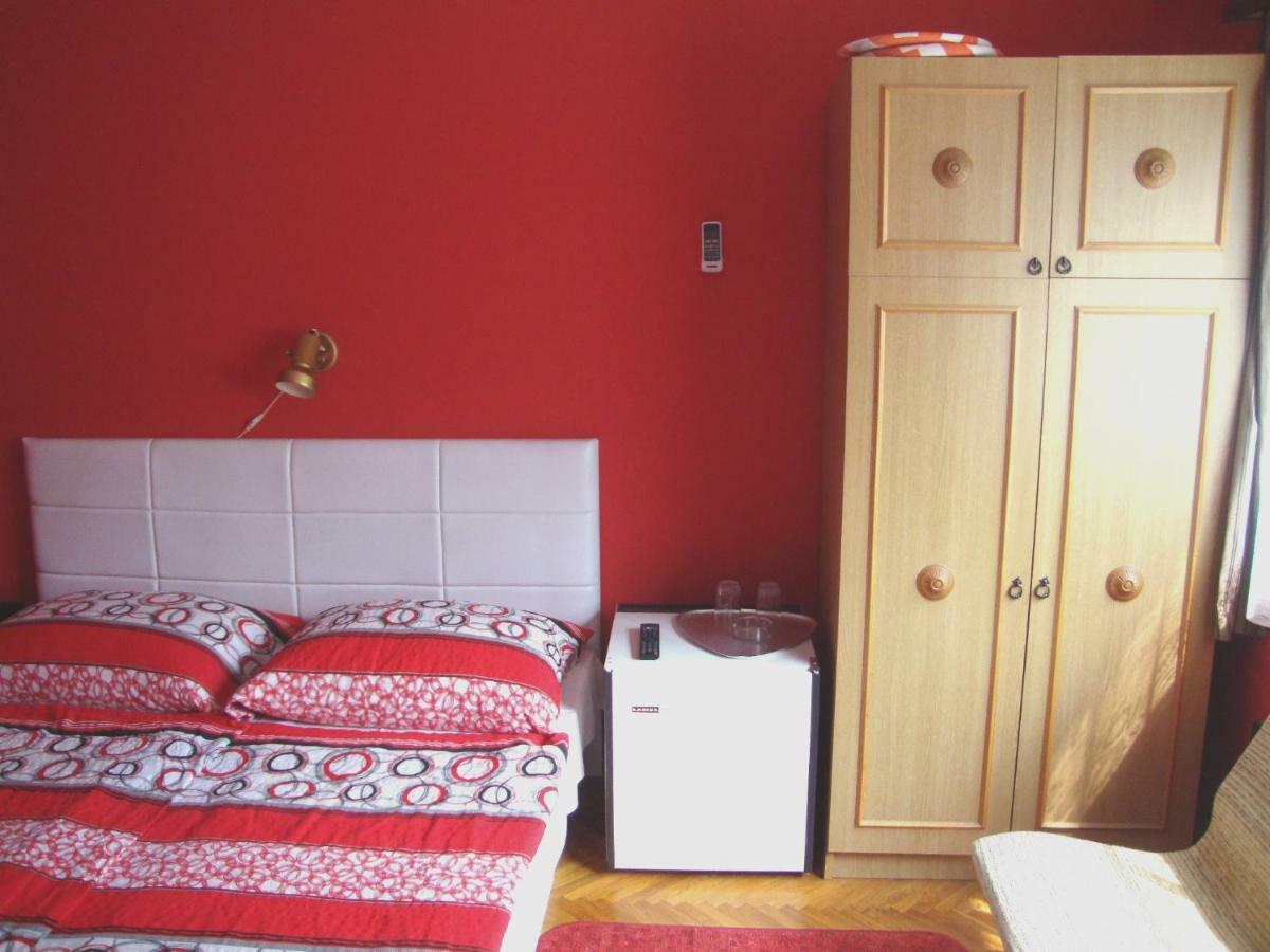 Gyöngyvirág Vendégház Balatonboglár Exterior foto