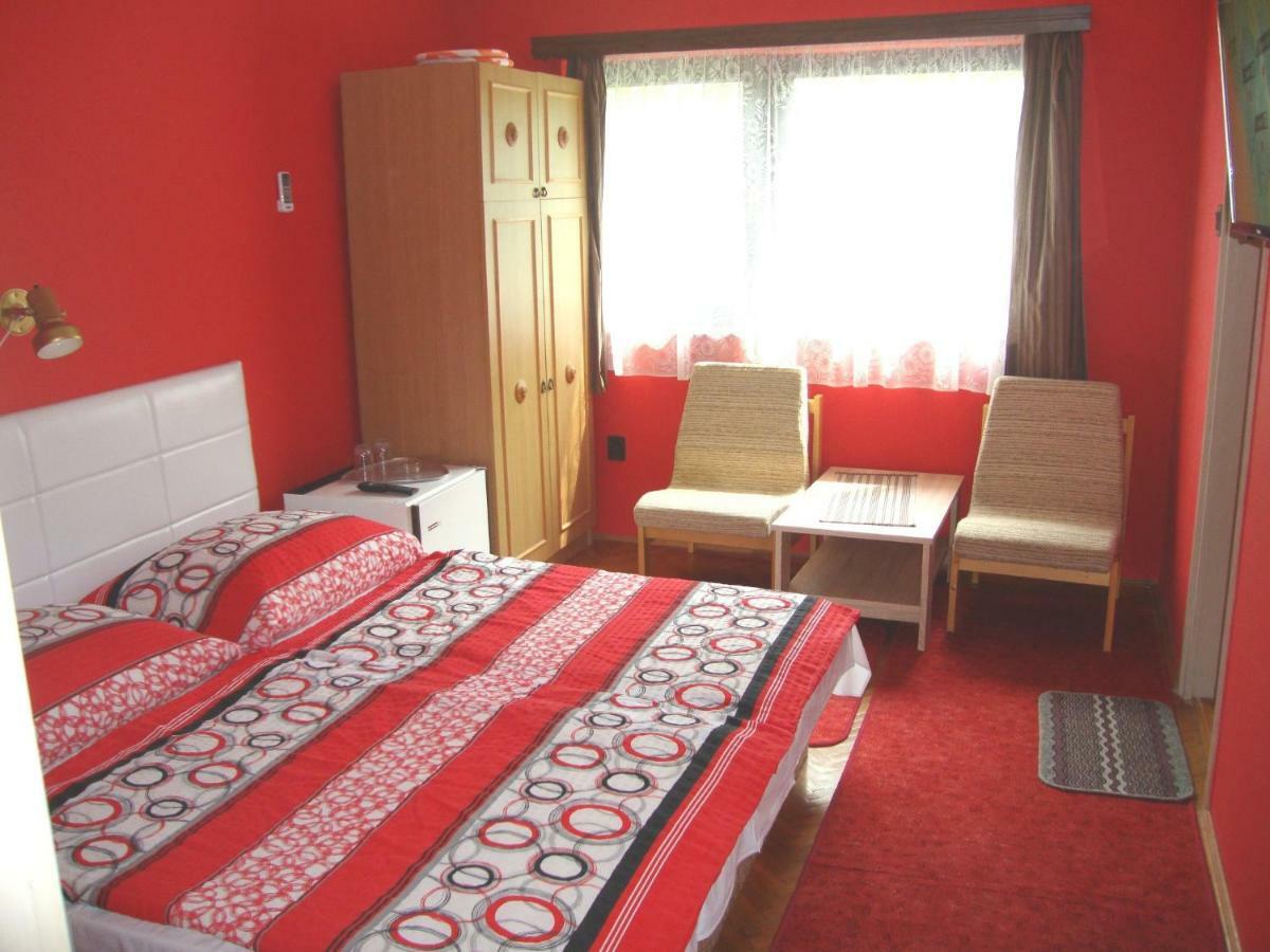 Gyöngyvirág Vendégház Balatonboglár Exterior foto